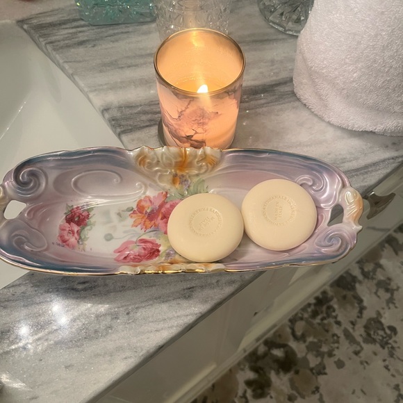 Vintage beautiful 1940s dish 12 long by five wide - Picture 12 of 13